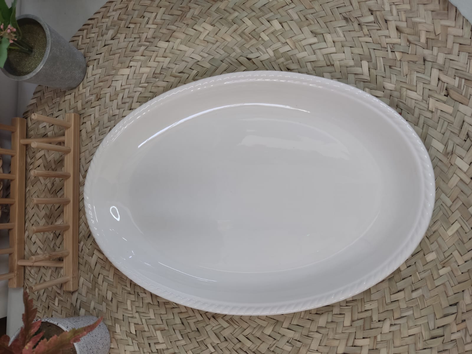 Luxury High-Quality Porcelain Oval Serving Plate styl3 - Diqqawi Plates