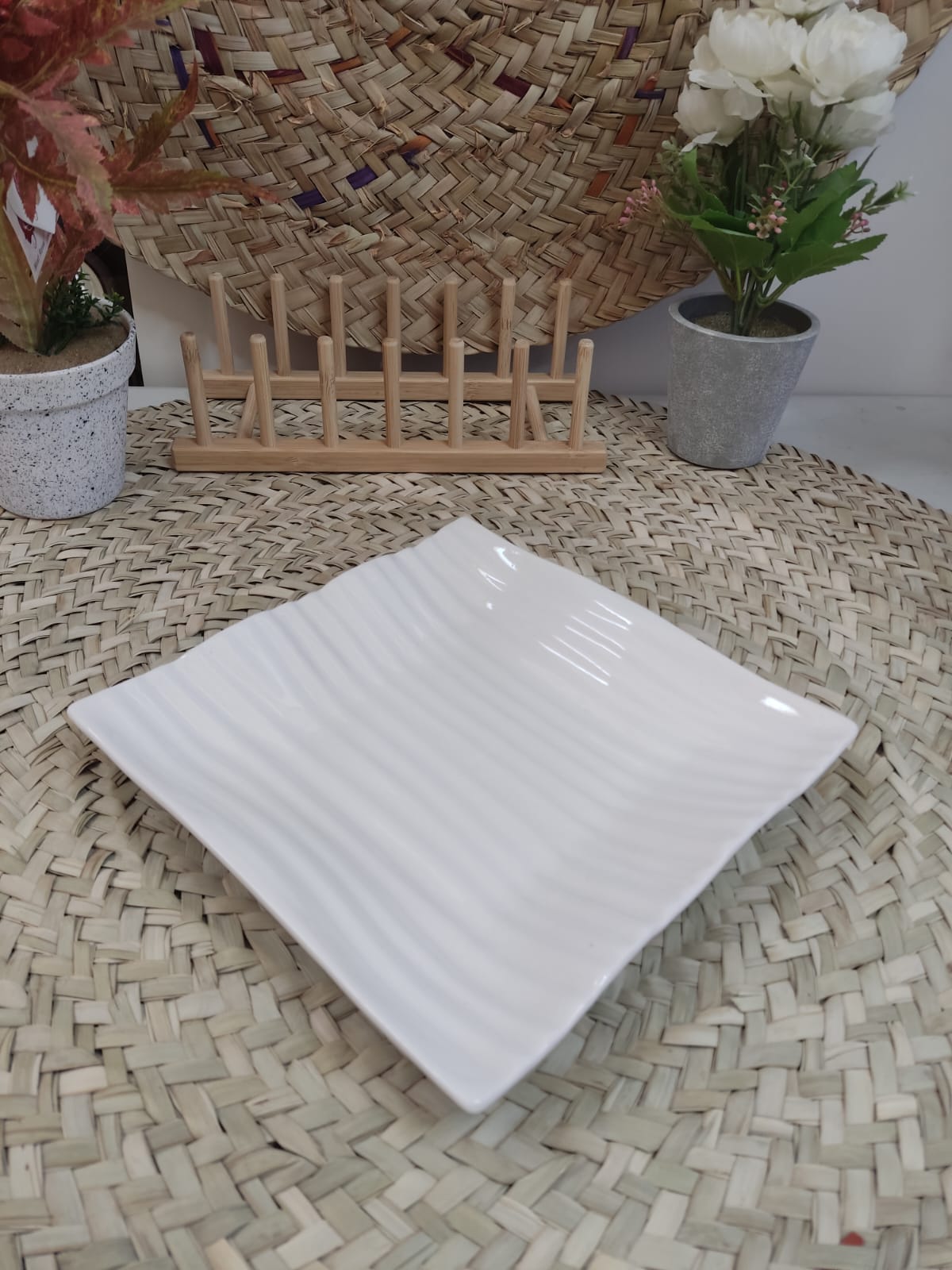 Luxury Porcelain Serving plate 23cm- Square - Diqqawi Plates