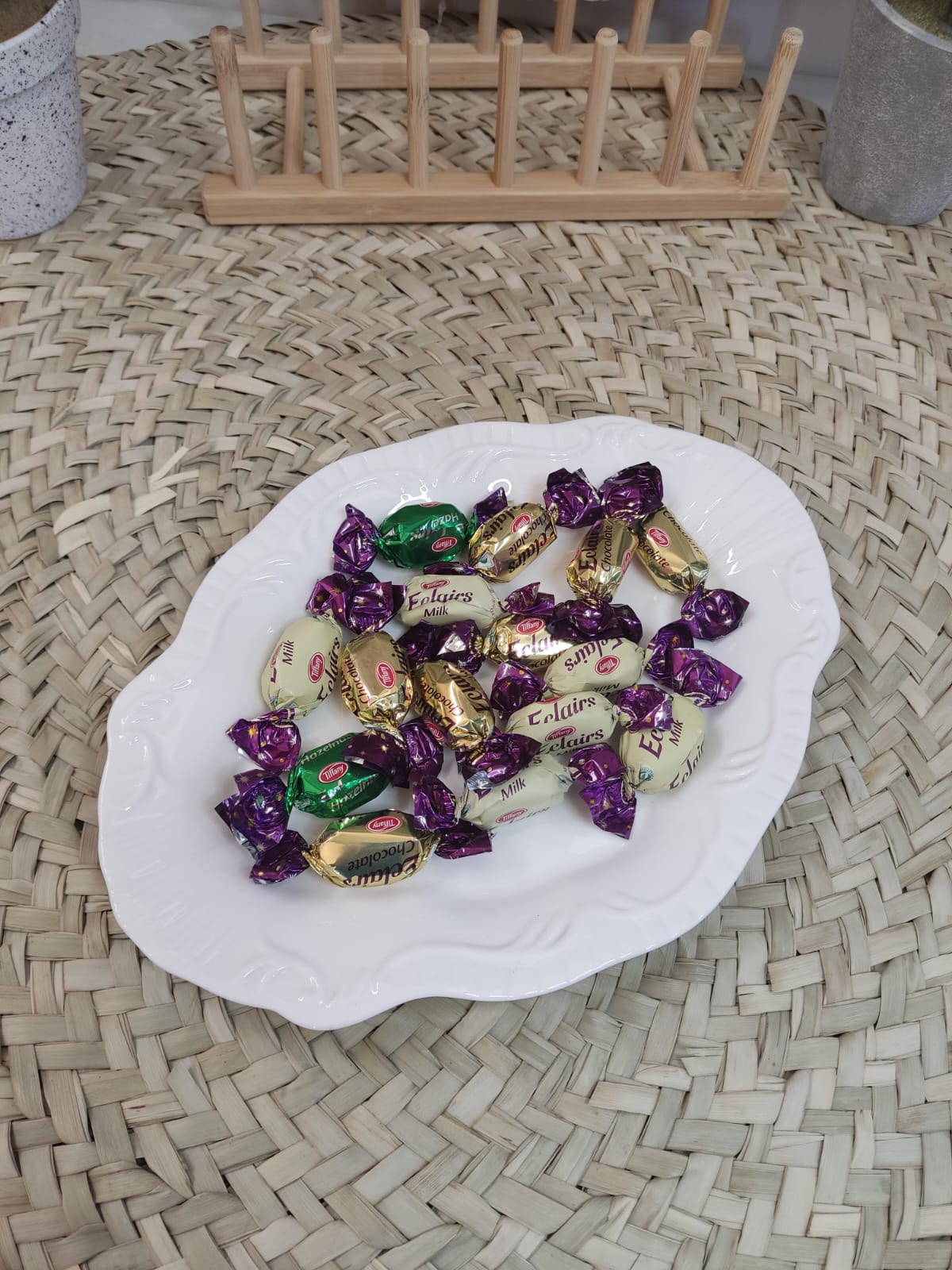 Luxury High-Quality Porcelain Oval Serving Plate styl4 - Diqqawi Plates