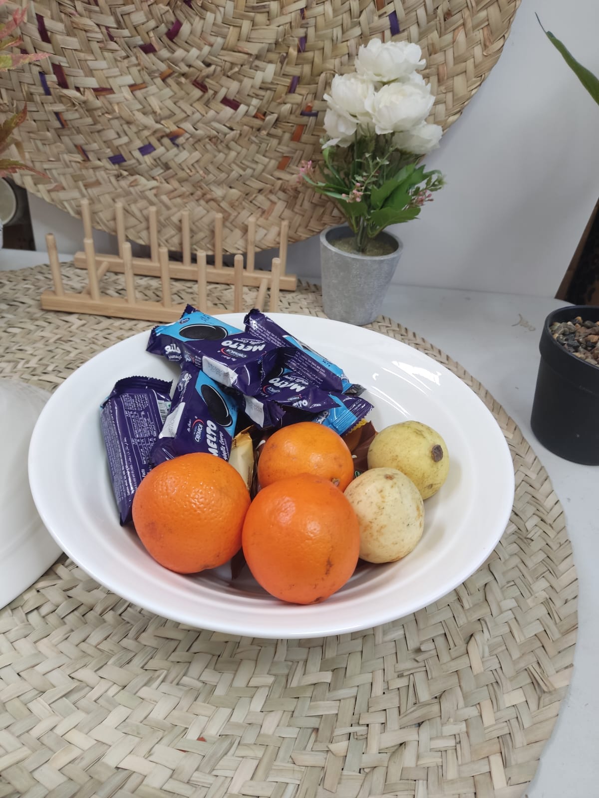 Generous Size cermaic Serving Dish Bowl 30x9.5cm - Diqqawi Plates