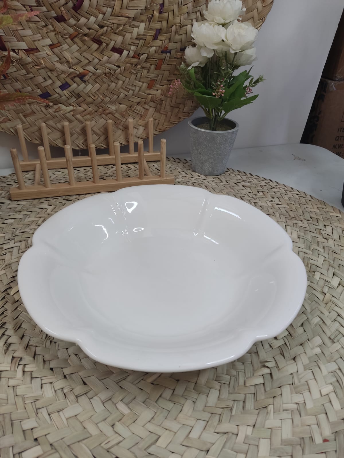 Spacious Ceramic Serving Dish Bowl styl1 - Diqqawi Plates