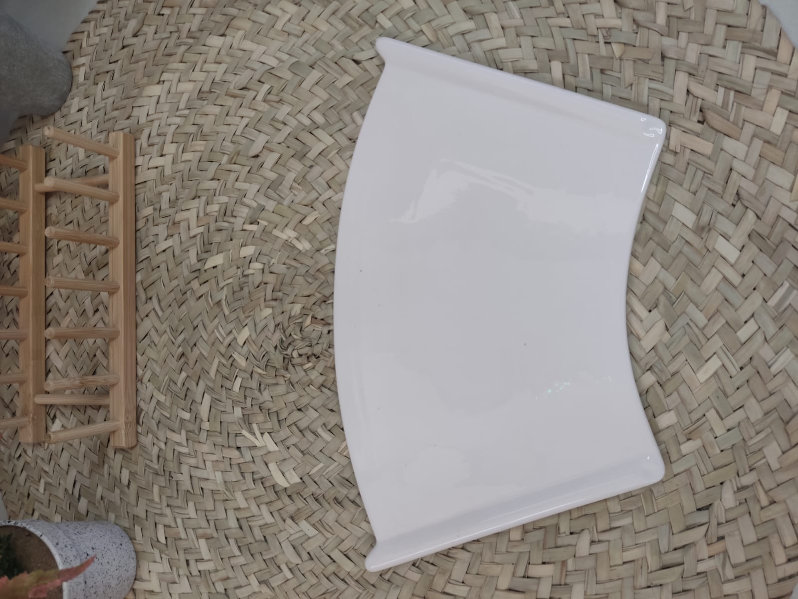 Large Curvey Porcelain Serving Tray - Diqqawi Plates