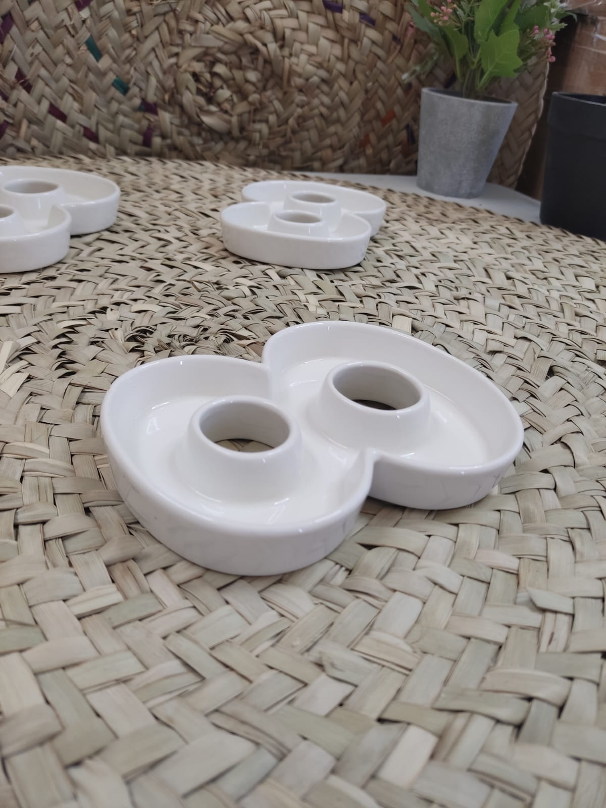 Porcelain Number 8 stylish Plate - Diqqawi Plates