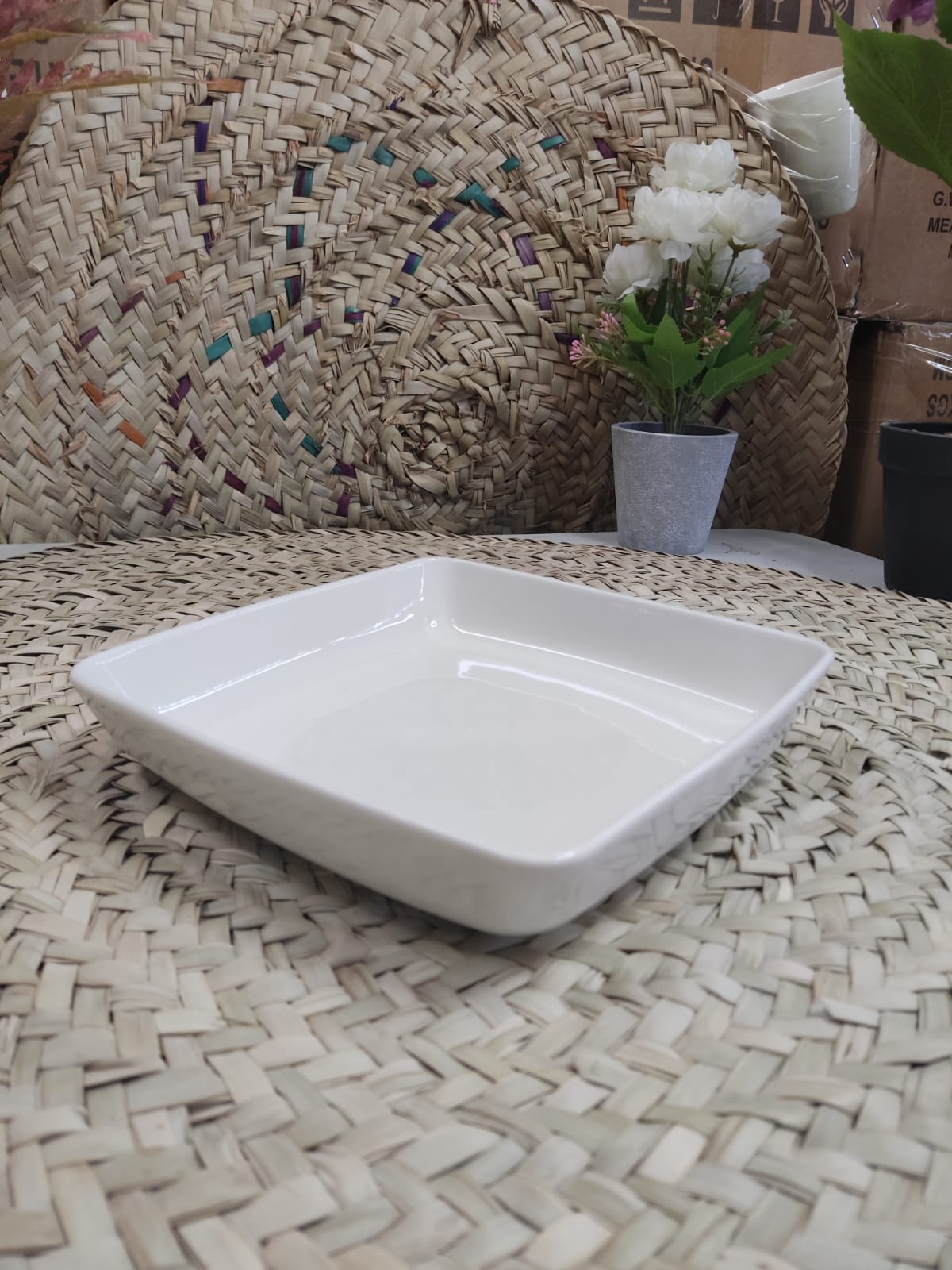 Catering square ceramic dinner plate20cm - Diqqawi Plates