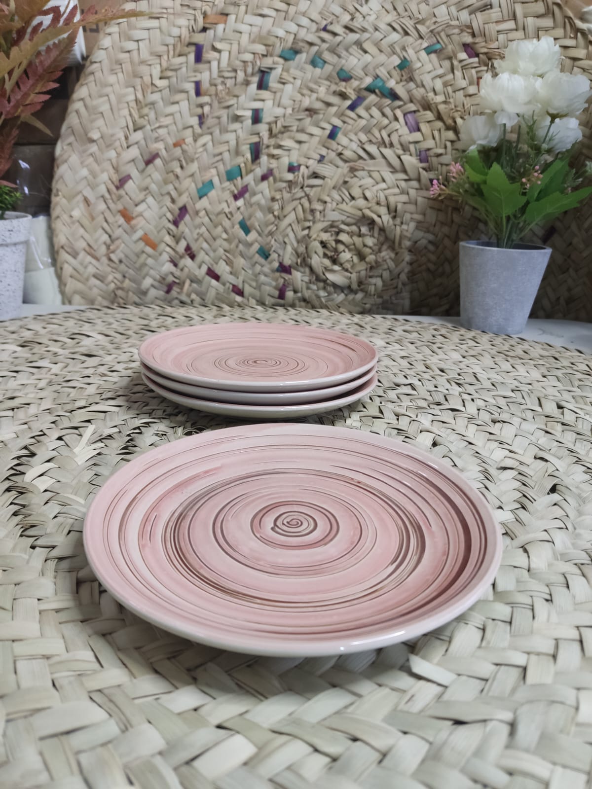 Small circular pattern Porcelain Plate 16 cm - Diqqawi Plates