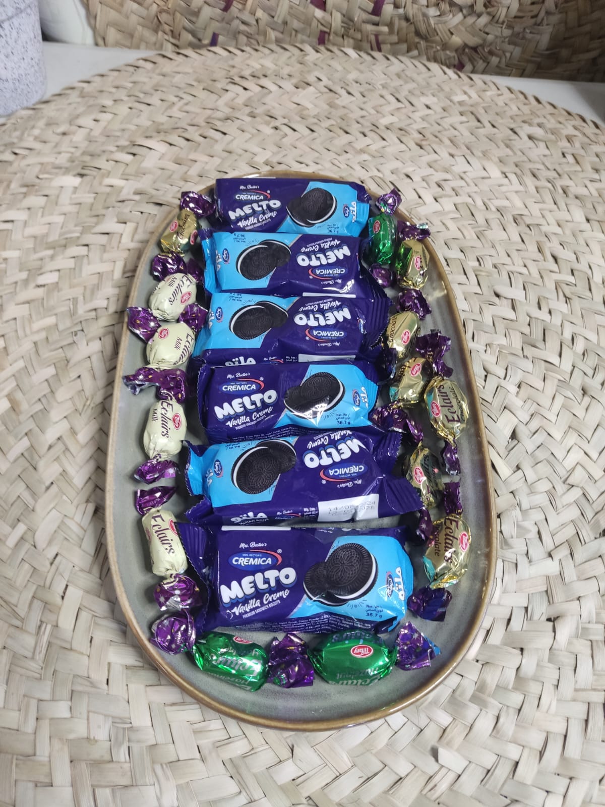 Greenish-Blue Rectangular Ceramic Plate 35 cm - Diqqawi Plates