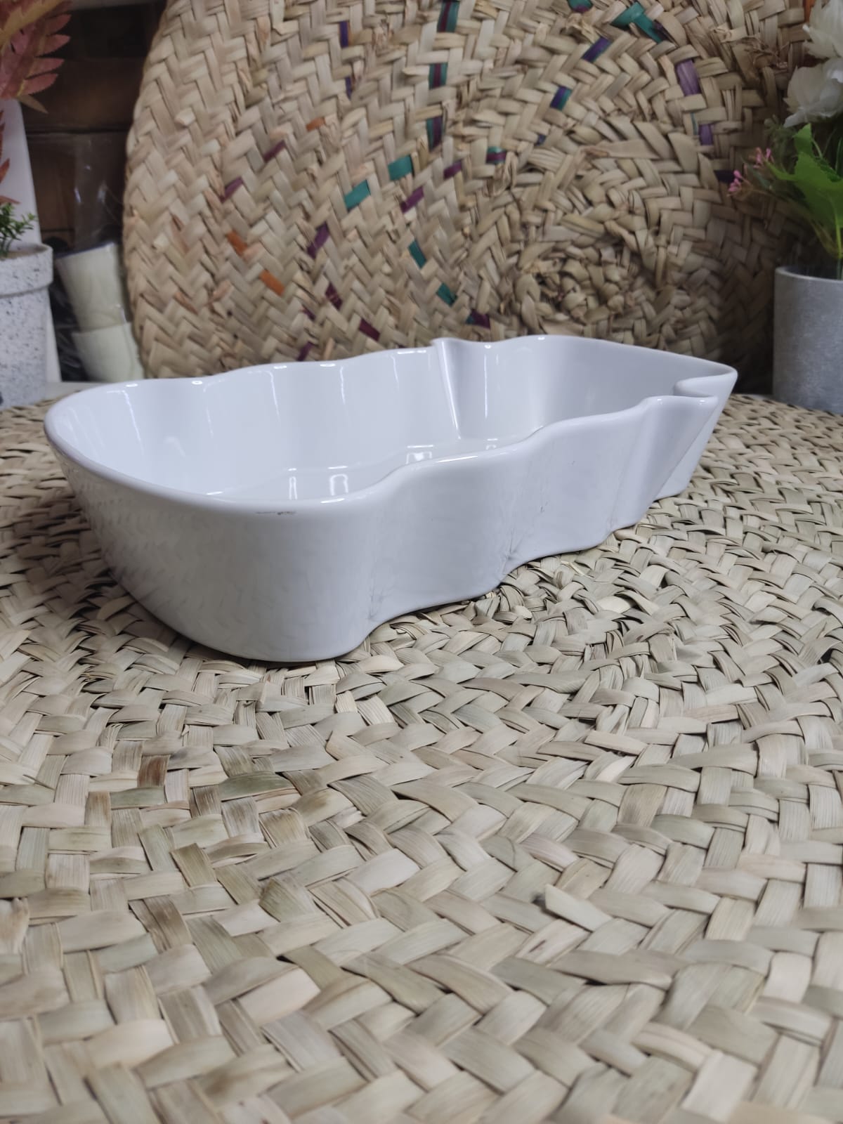 Stylish Large Snowman-Shaped Dish Bowl - Diqqawi Plates