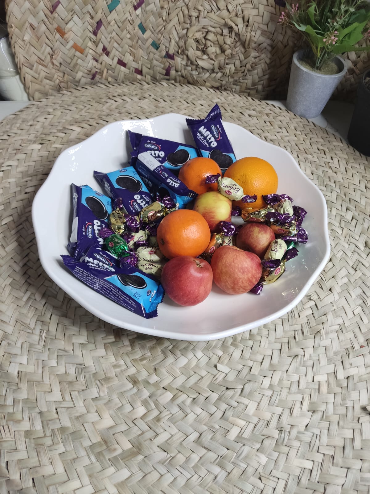 Gorgeous Large Serving Bowl 35 cm - Diqqawi Plates