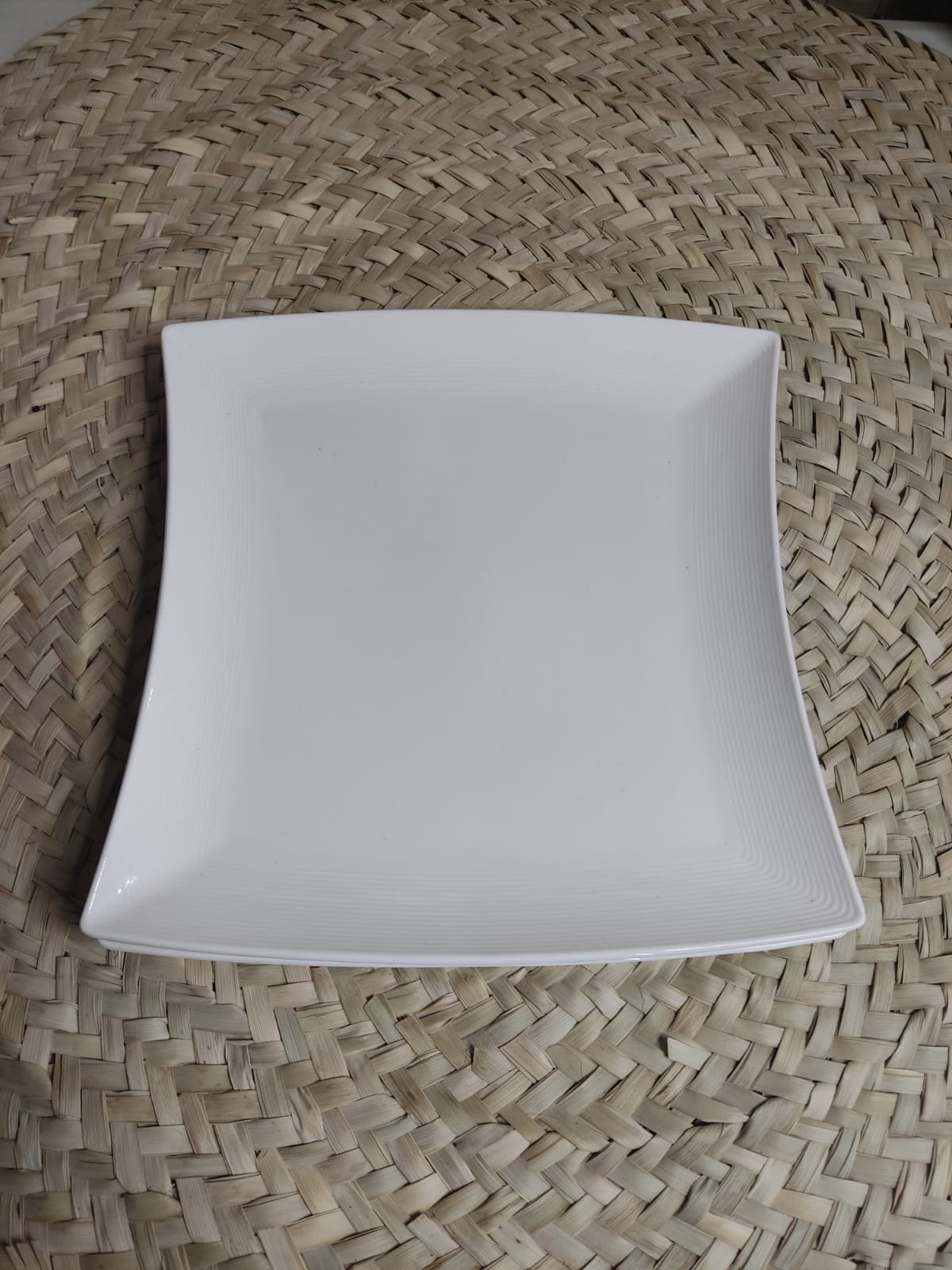 Luxury Porcelain Serving plate - Square styl8 - Diqqawi Plates