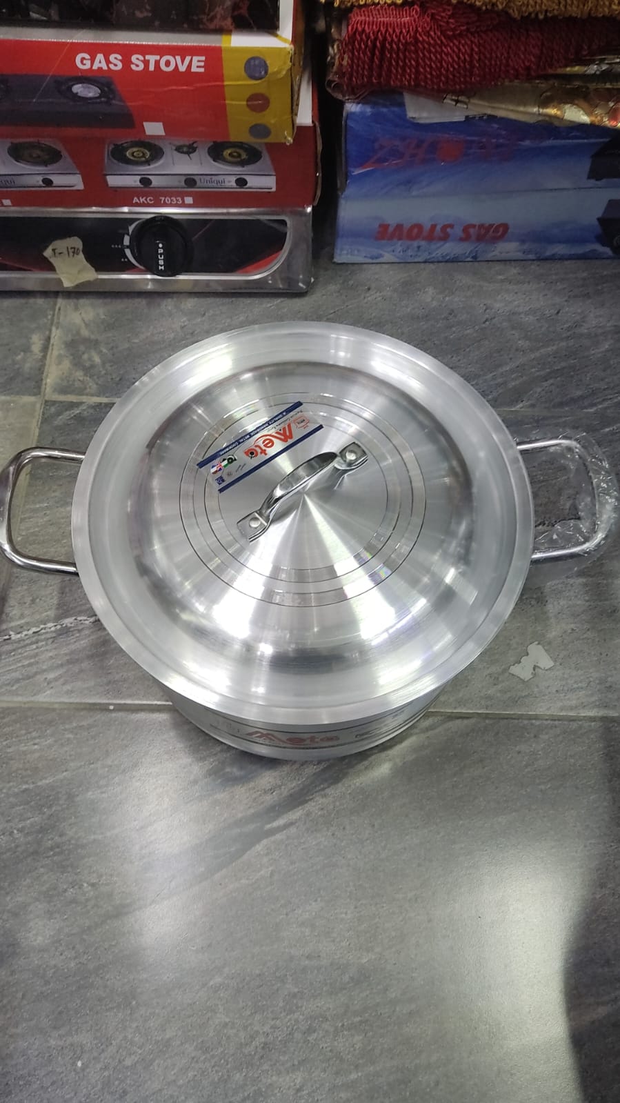 Heavy Aluminium Casserole Pot with Lid - Diqqawi Plates