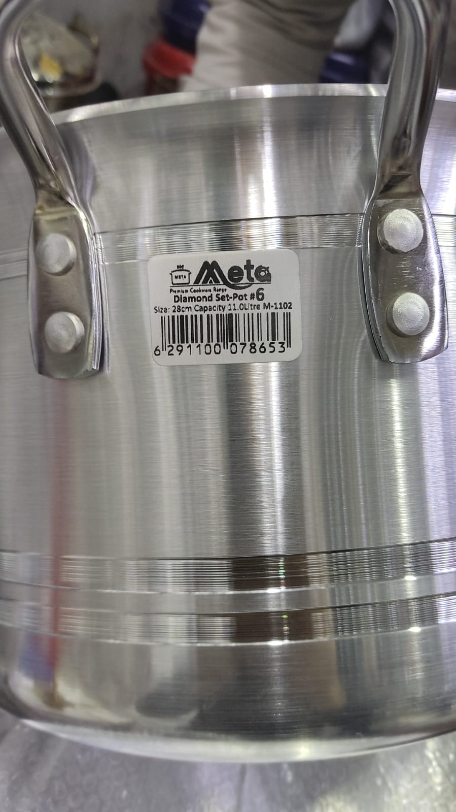 Heavy Aluminium Casserole Pot with Lid - Diqqawi Plates