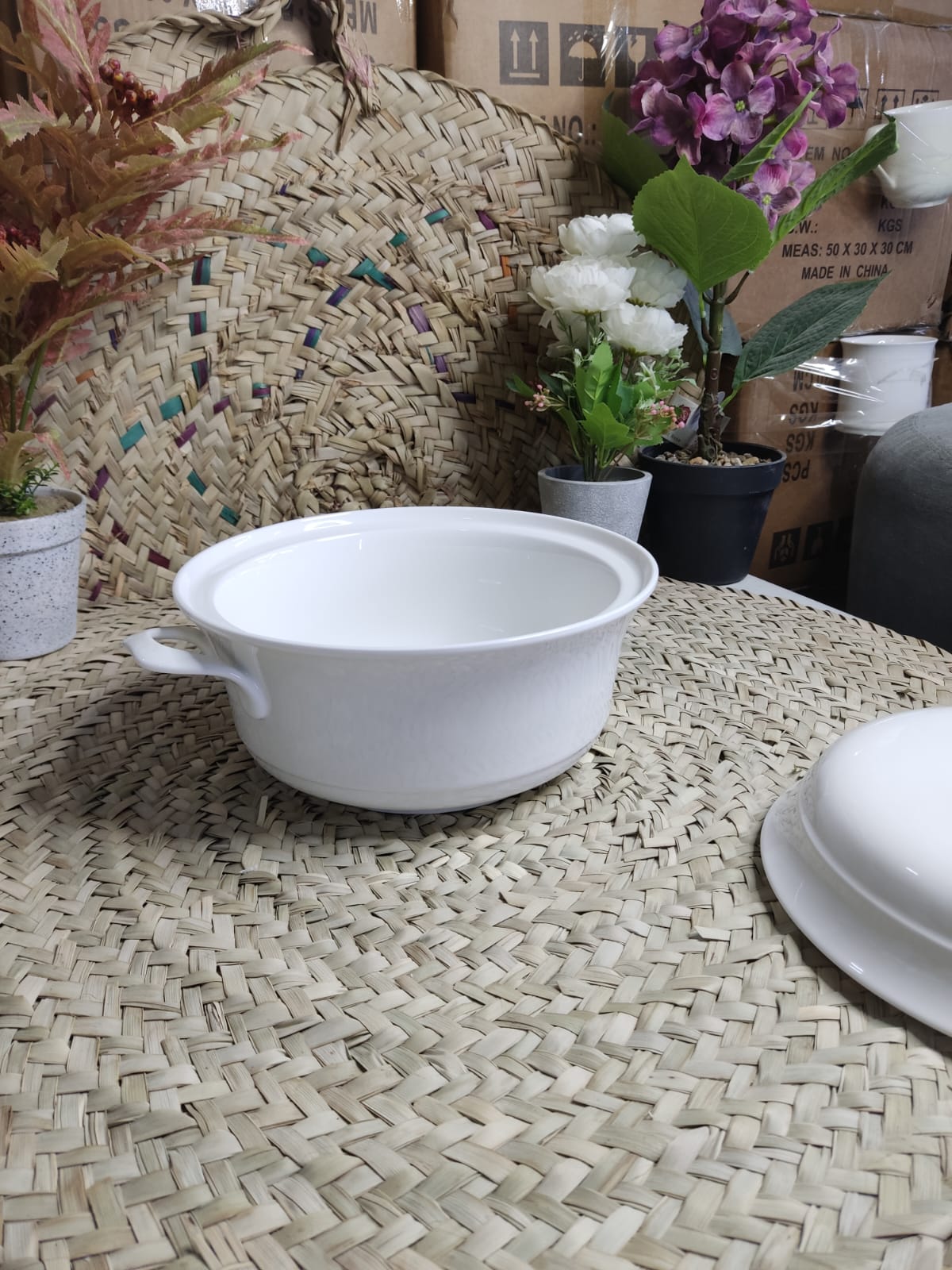 Luxury White Porcelain Serving Set – 7 Pieces - Diqqawi Plates