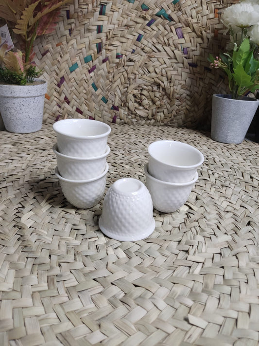 White Porcelain Coffee Cup – dot Pattern - Diqqawi Plates