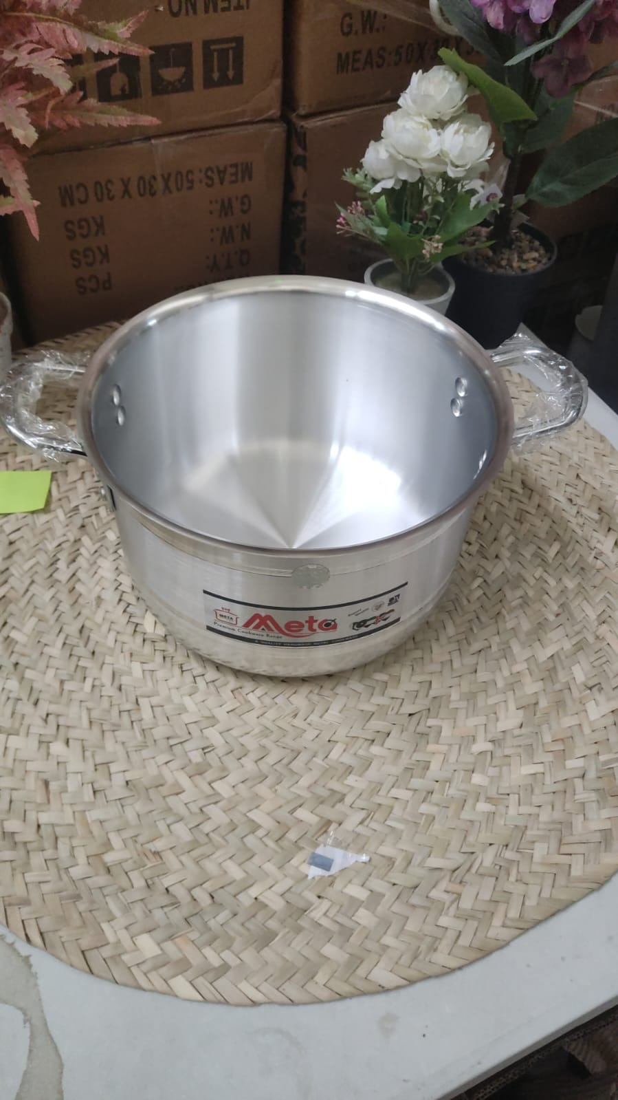 Heavy Aluminium Casserole Pot with Lid - Diqqawi Plates