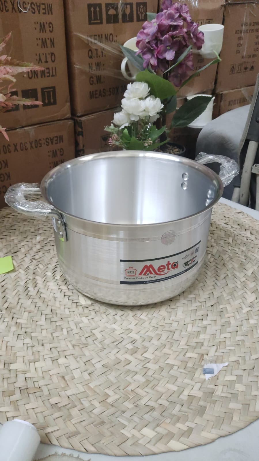 Heavy Aluminium Casserole Pot with Lid - Diqqawi Plates