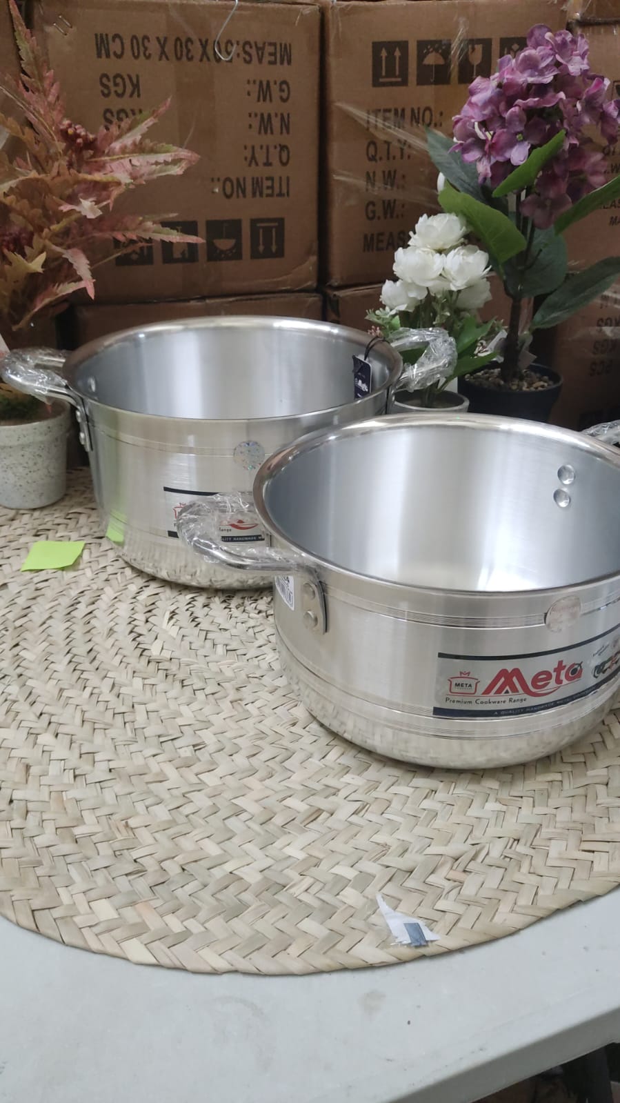 Heavy Aluminium Casserole Pot with Lid - Diqqawi Plates