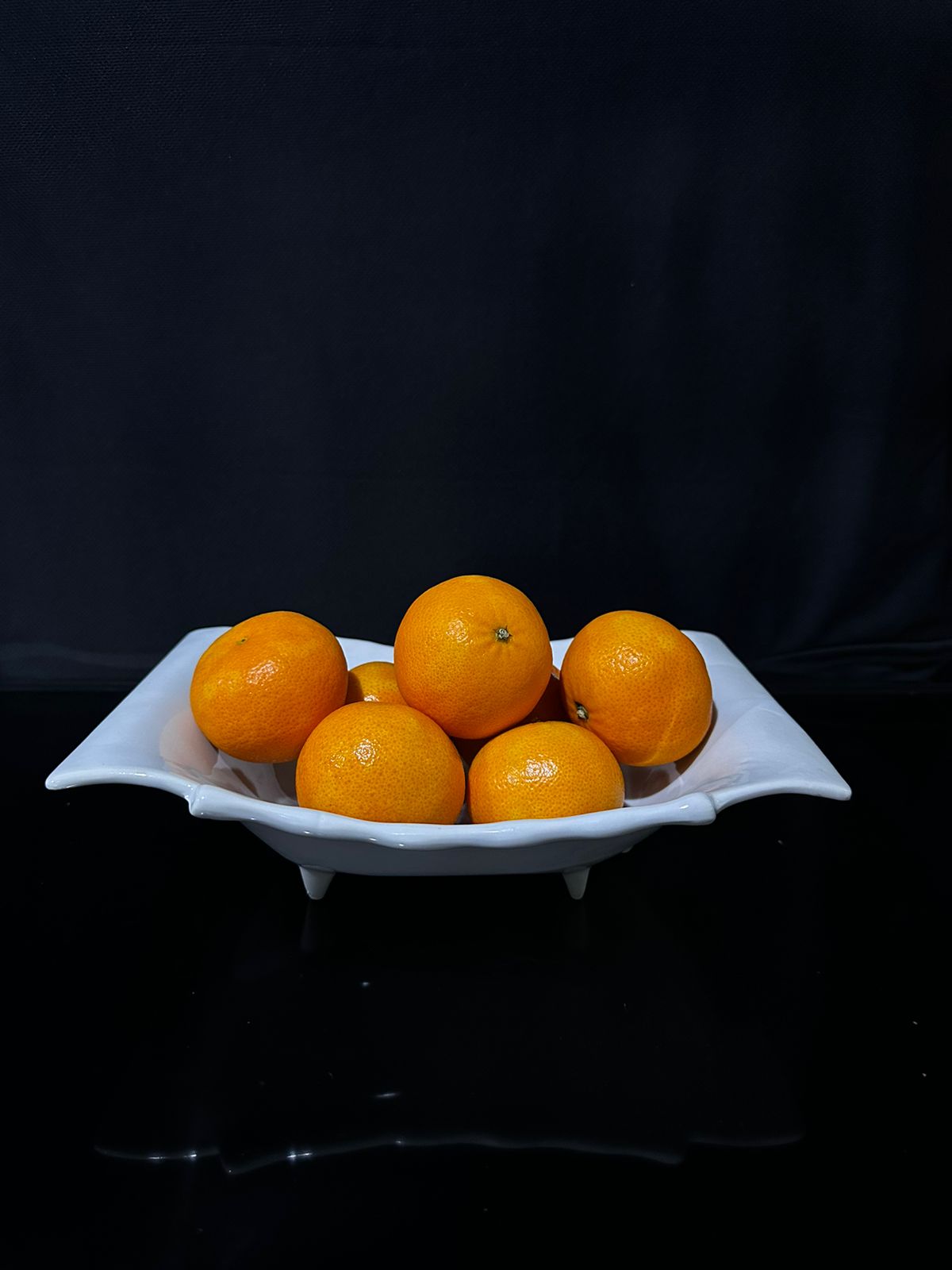 Decorative porcelain Fruit container - Diqqawi Plates