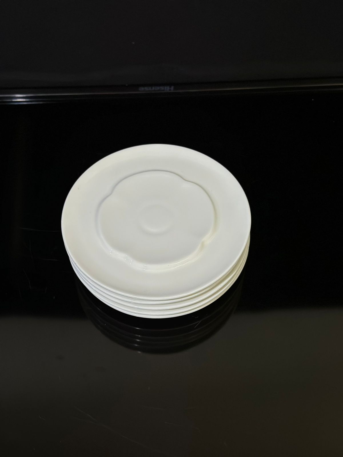 Luxury circle White Porcelain Plate styl8 - Diqqawi Plates