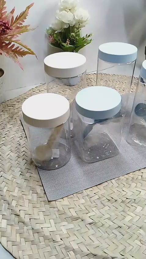 Crystal Clear Square Reusable Plastic Container with Spoon