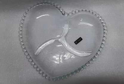 Heart Patterned Glass Plate with 3 Dividers - Diqqawi Plates