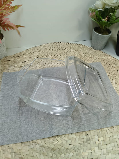 2.5L Large Glass Serving Casserole Pot – Perfect for Salads, meals & Soups