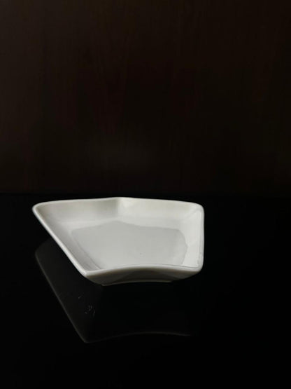 Stylish serving Nuts plate-Styl 1 - Diqqawi Plates