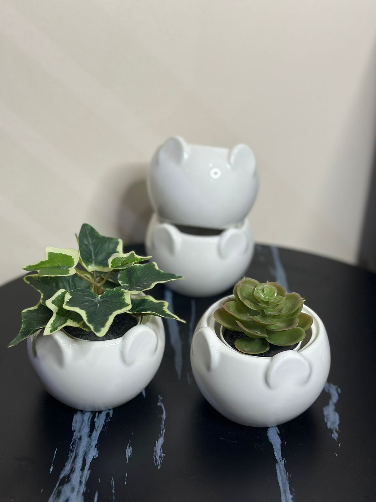 Simple cute bowl / Pot Container - Diqqawi Plates