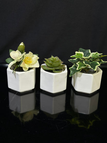 Small flower vase porcelain styl14 - Diqqawi Plates