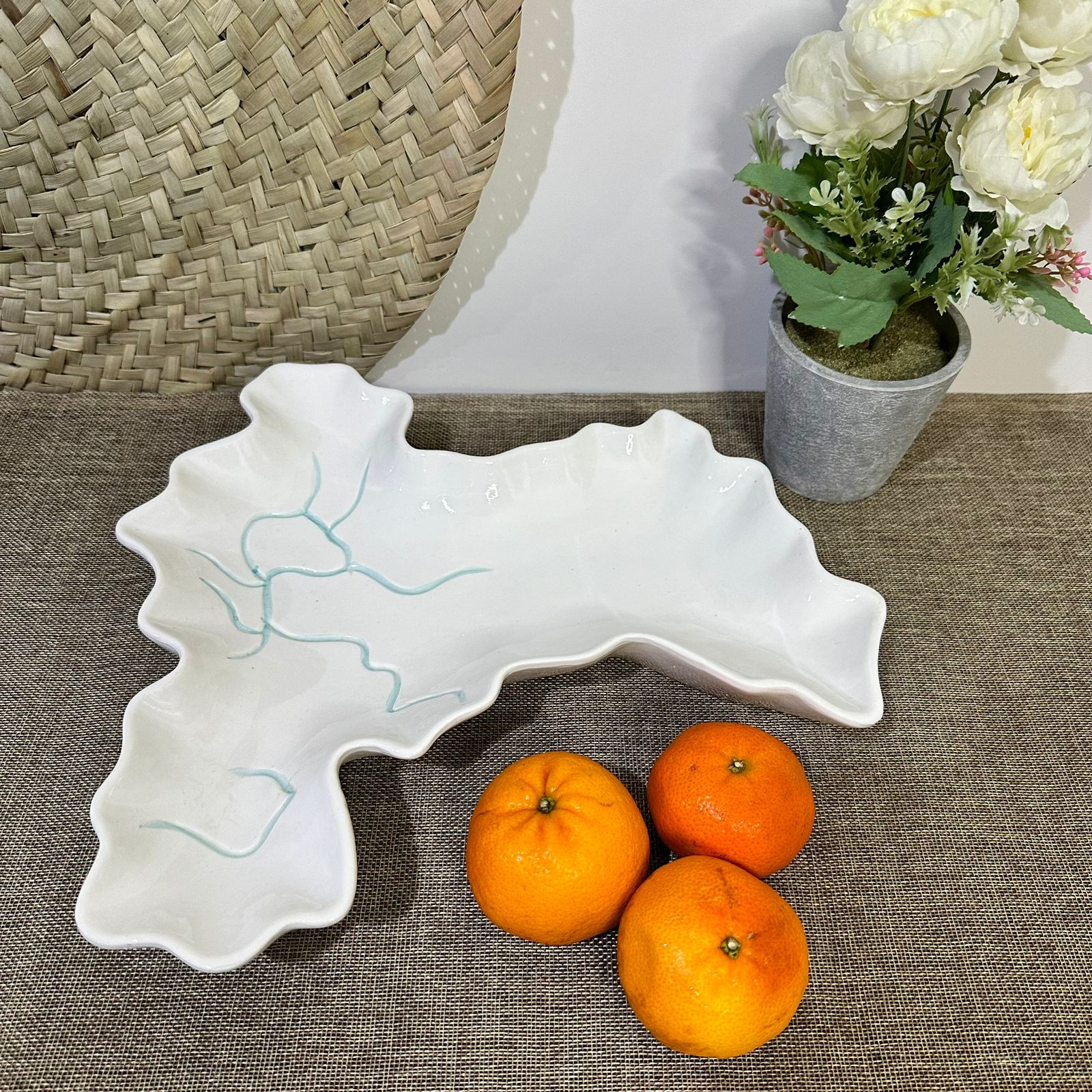 Irregular Stylish Porcelain Serving Platter styl2 - Diqqawi Plates