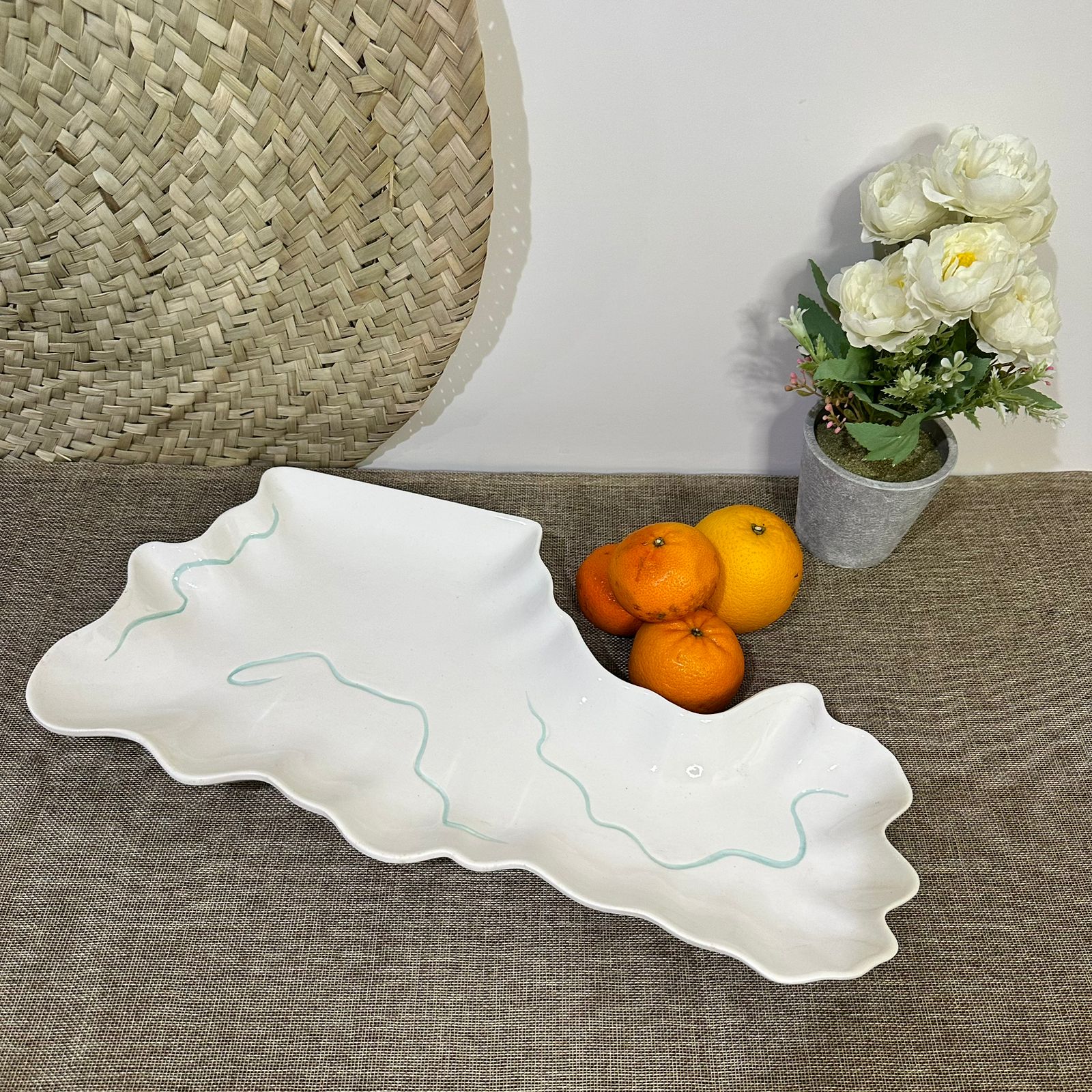 Irregular Stylish Porcelain Serving Platter styl3 - Diqqawi Plates