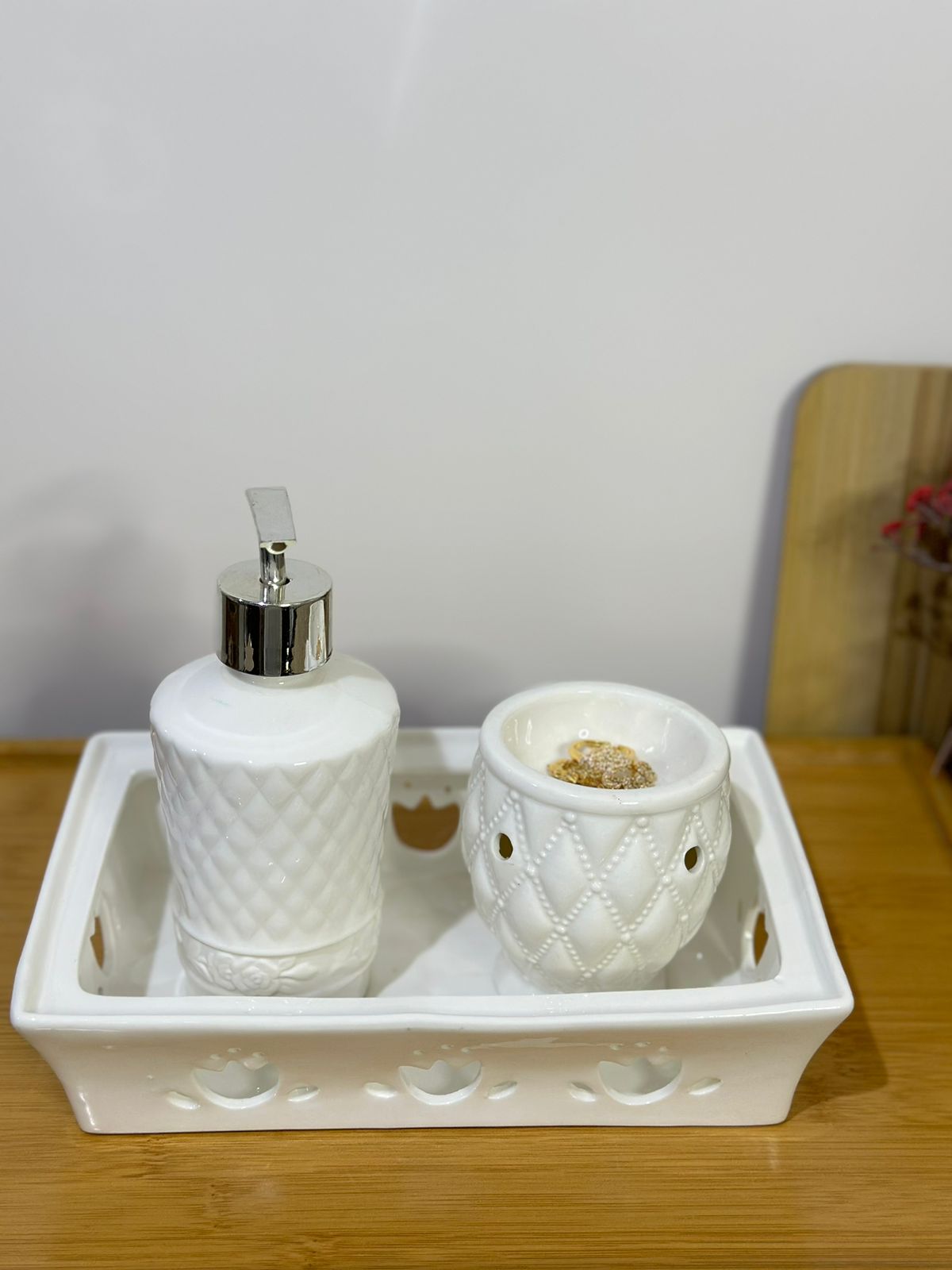 Luxury Porcelain Berry Basket or Soap Dish - Diqqawi Plates