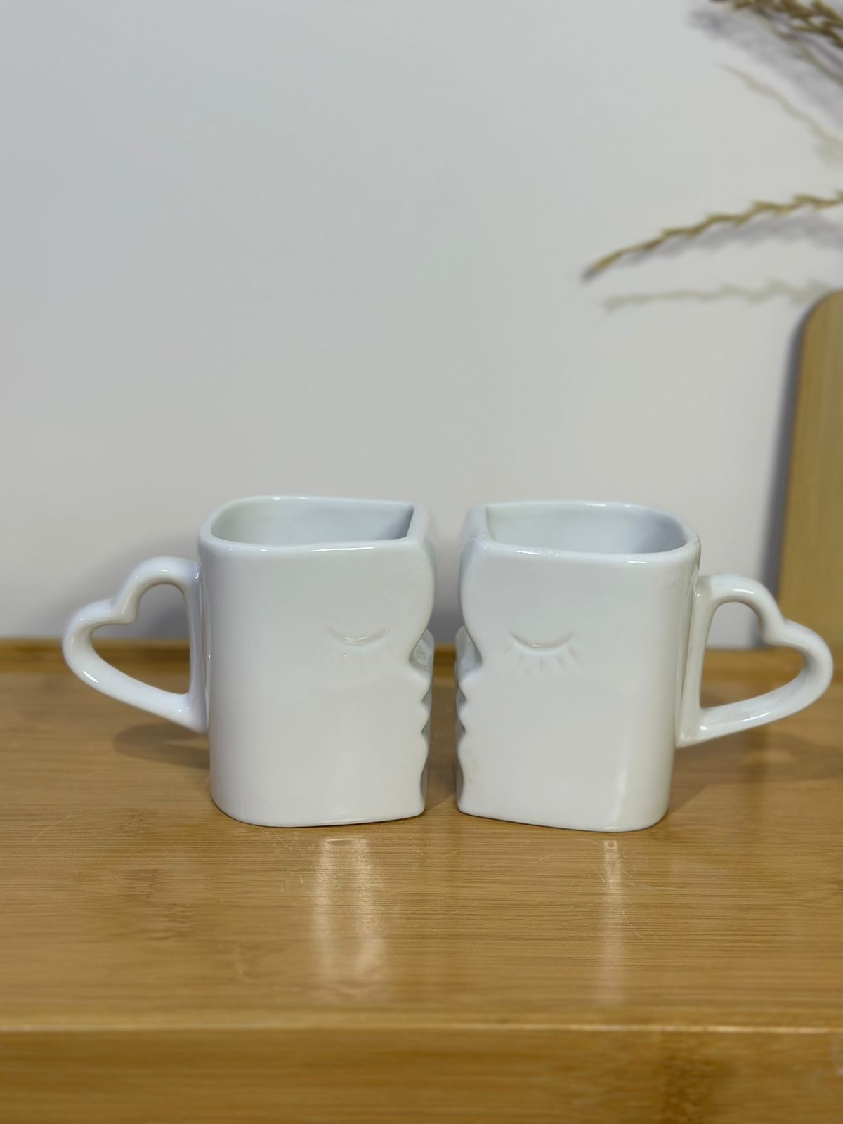 2pcs Luxury Porcelain Tea Cup styl13 - Diqqawi Plates