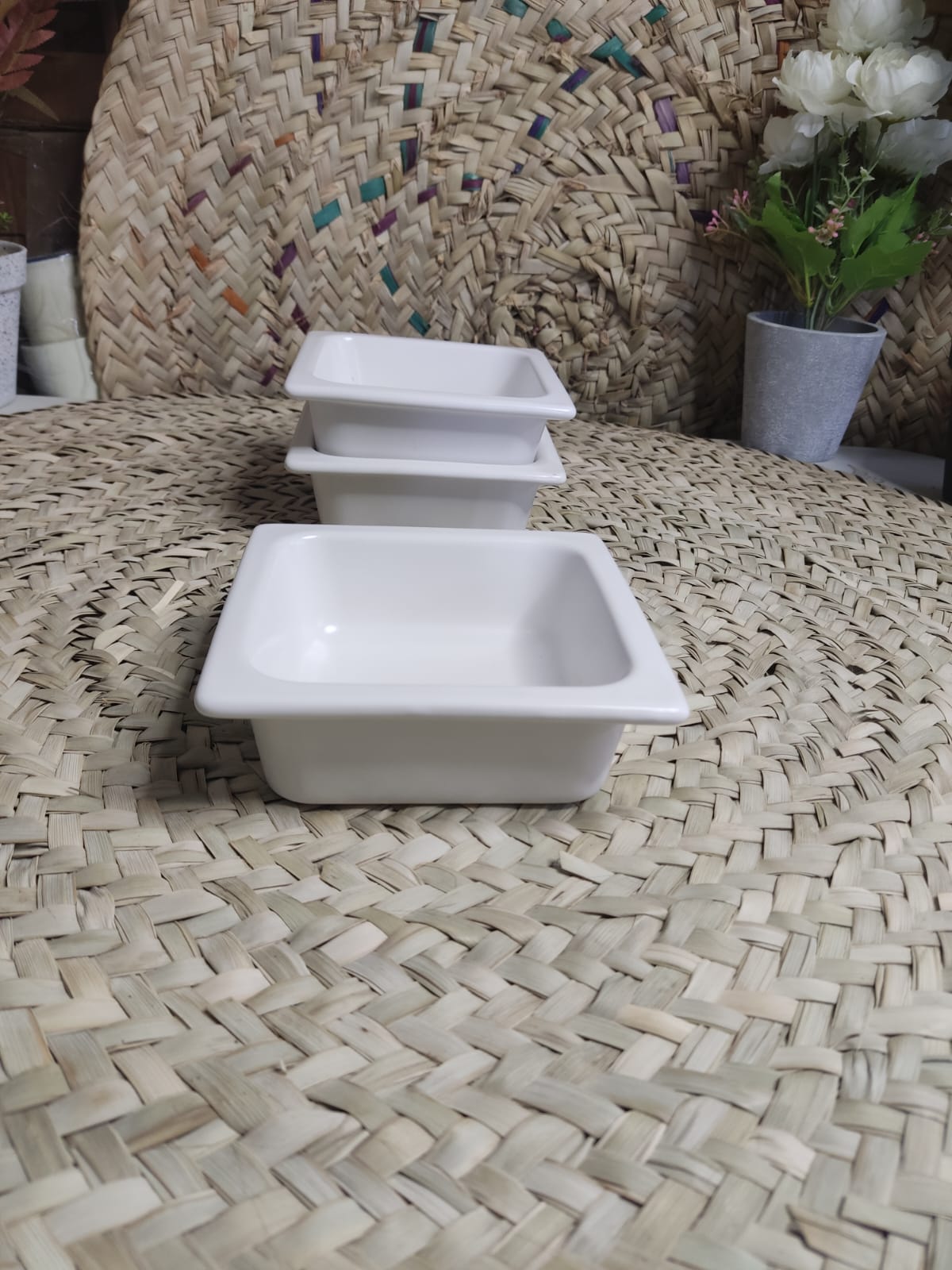 Small Versatile White Porcelain Square Bowl - Diqqawi Plates