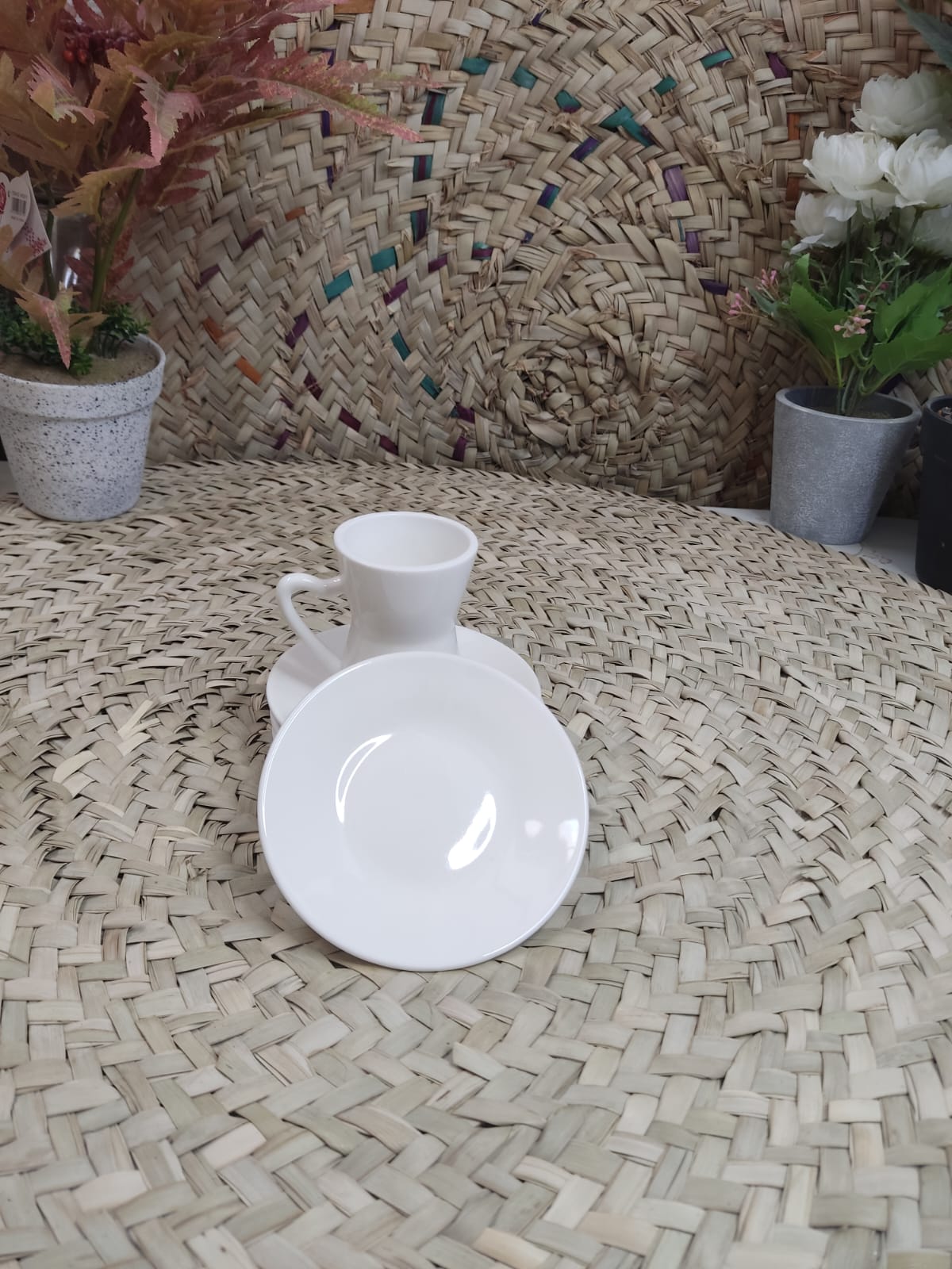 Stylish Coffee Cup with Plate – 180ml - Diqqawi Plates