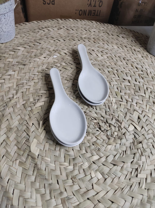 Small Porcelain Ladle Holder - Diqqawi Plates