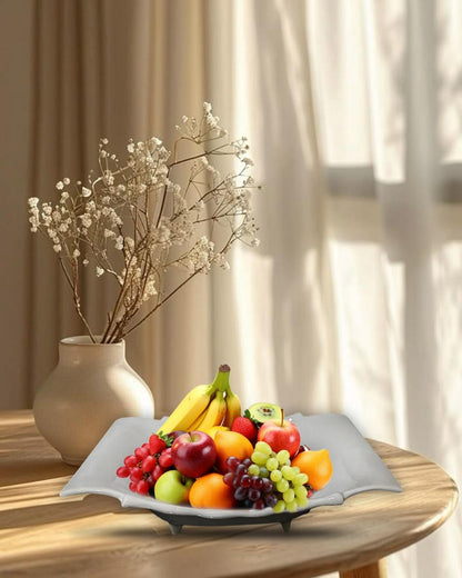 Decorative porcelain Fruit container