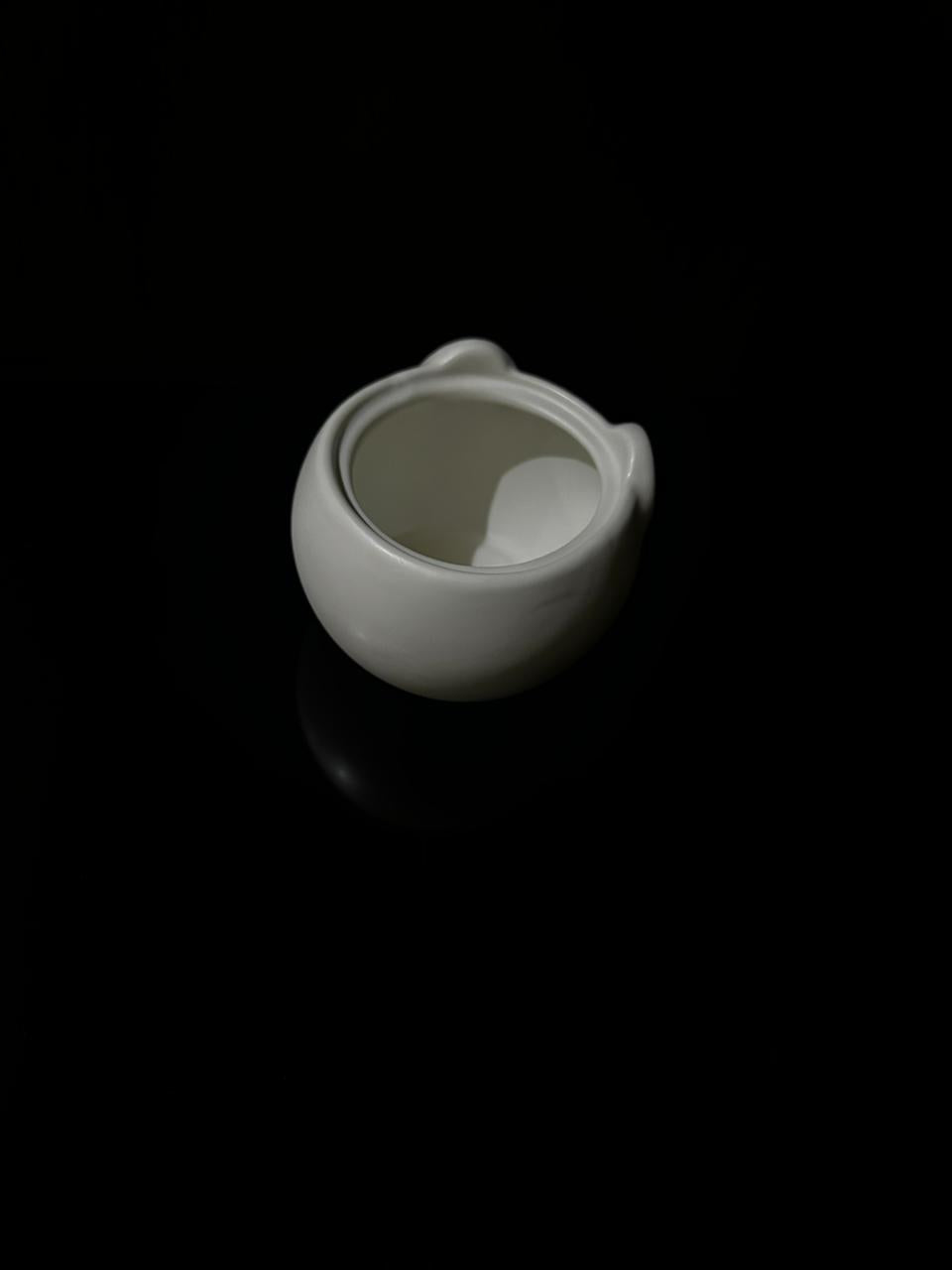 Simple cute bowl / Pot Container - Diqqawi Plates