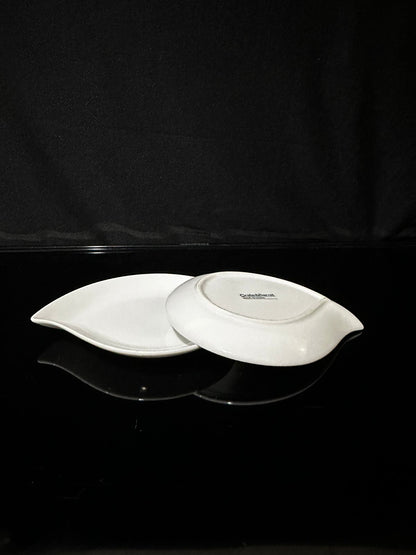Stylish Oval flat porcelain plate styl4 - Diqqawi Plates
