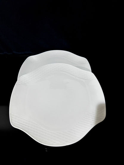 Decorative circle Bright White Porcelain Flat Plate styl3 - Diqqawi Plates