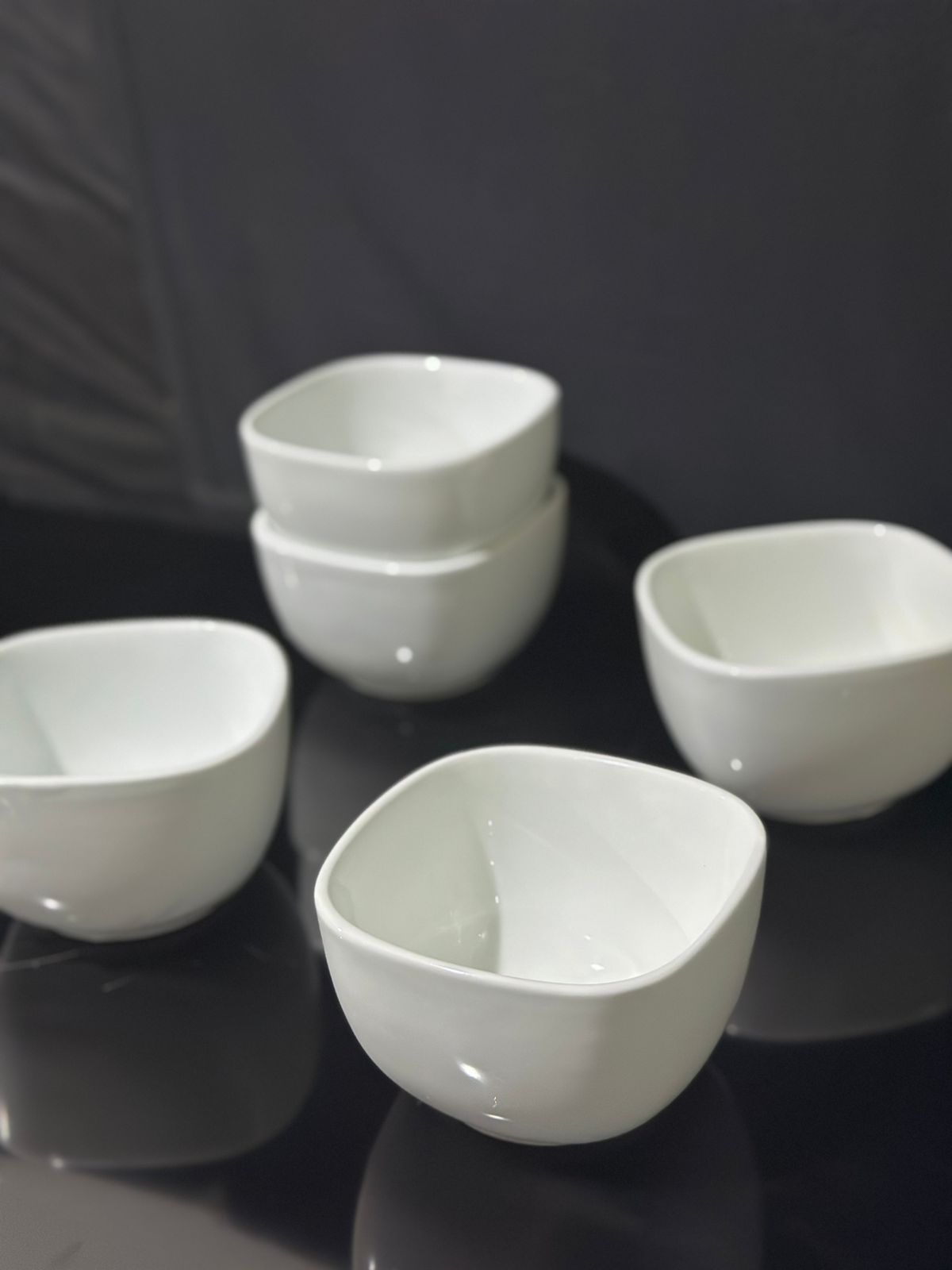 White Dish Bowl - styl-15 - Diqqawi Plates